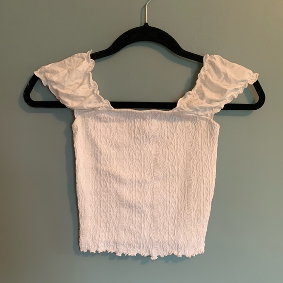 Francesca's Collections Tops - Francesca’s Smocked Crop Tank Top - XSmall